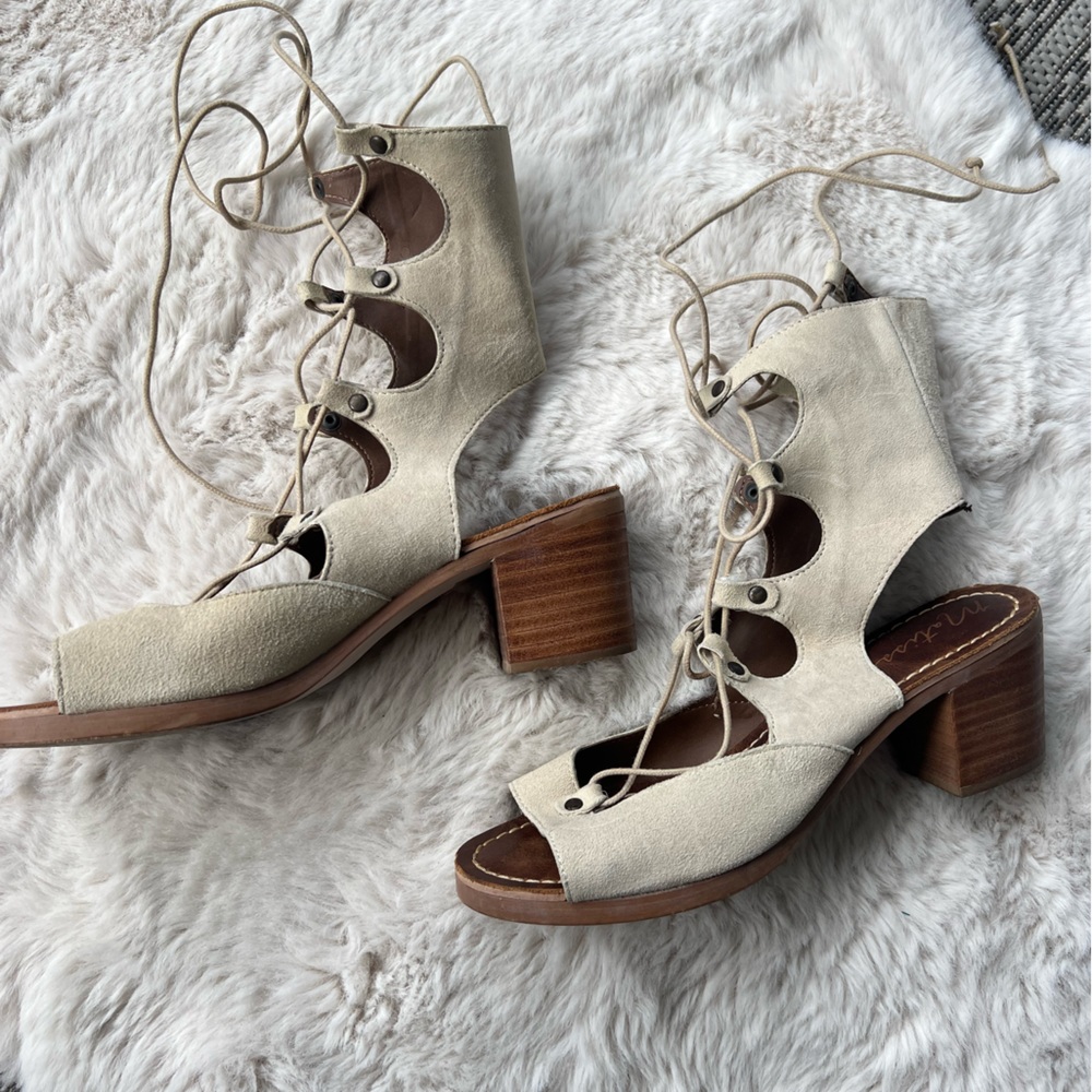 Matisse Expo Suede Lace Up Heeled Sandal Size 8.5